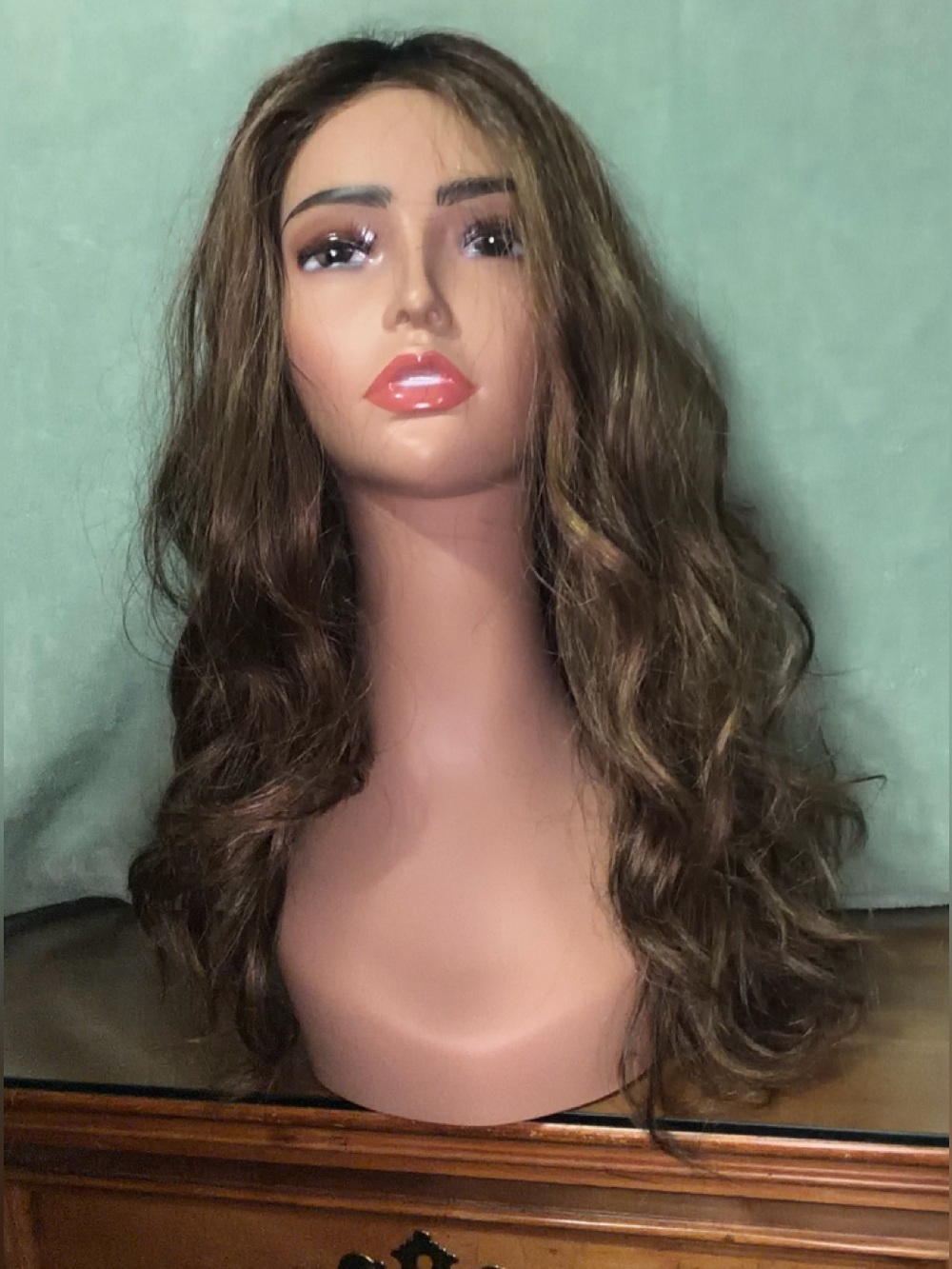 Jaclyn Smith wig - Long lace front wig  color- caramel brown rooted